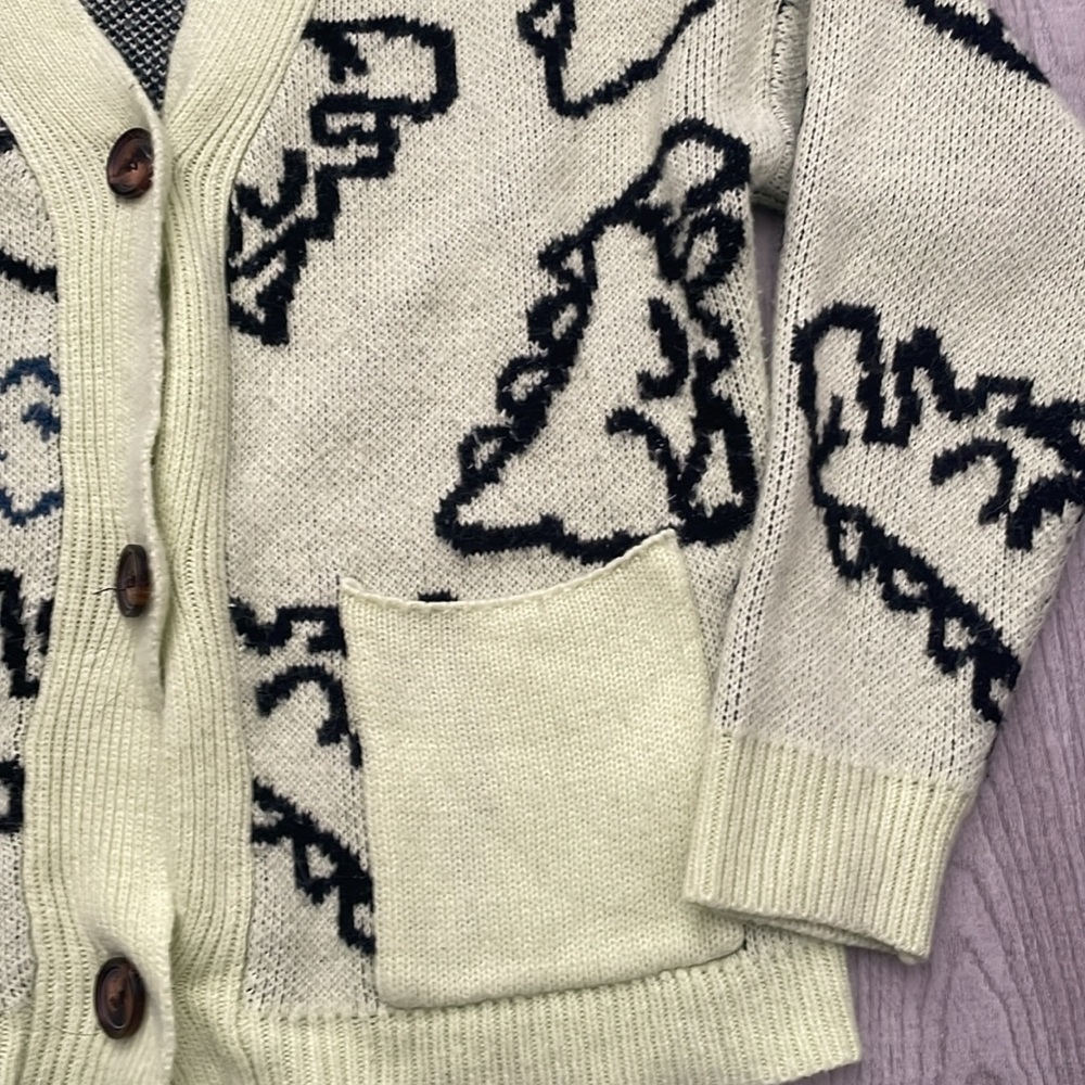 Women’s dinosaur cardigan - Picture 3 of 4